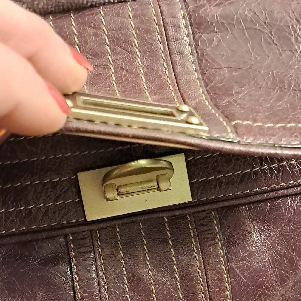 Juicy Couture Maroon Leather Women's Bag - Picture 9 of 11